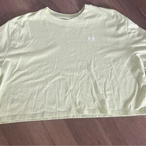Under Armour Light Green Women's Short Sleeve Tee